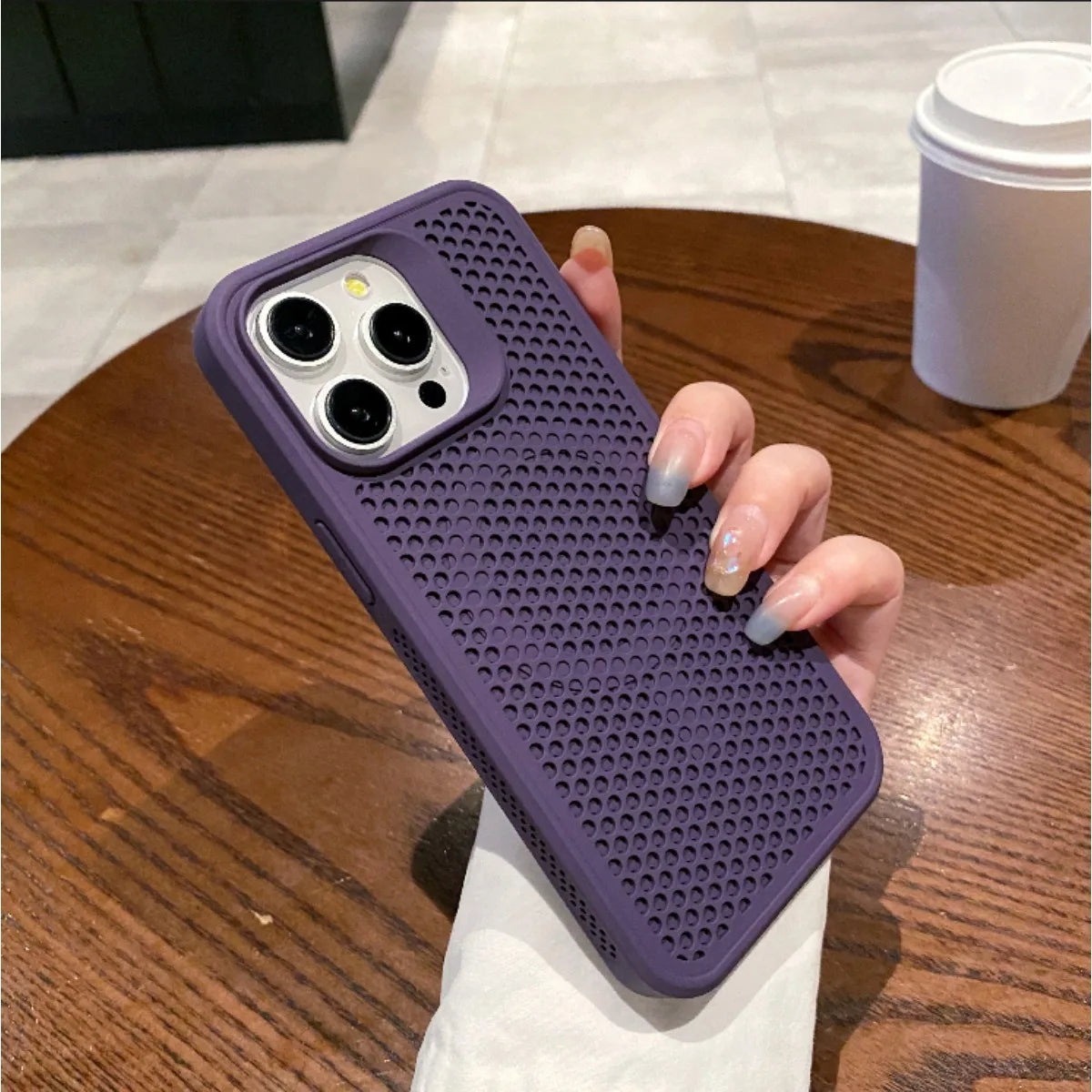 Heat Dissipation Mesh For iPhone15 12 13 11 14 Pro Max plus Cooling Breathable Wireless Charging Cover